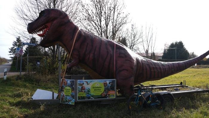 Fuji X-E4 und dem Fujinon XF 16mm F2.8 (Bild: Steinlechner / Golem)